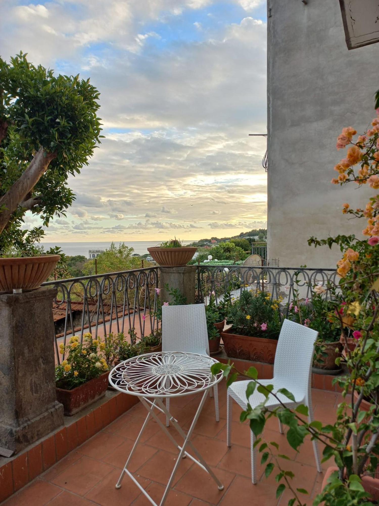 La Suite Del Giardino Neapel Exterior foto